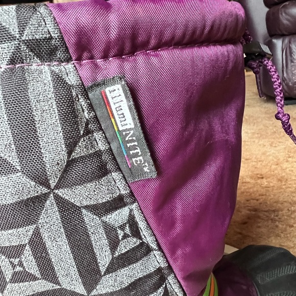 Women's Sorel Purple Winter snow Boots with illuminate Sz 6 Waterproof. - Picture 6 of 16